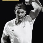 Couverture du magnifique magazine "Légende" (grande photographie noir et blanc & lettrage doré) dédié à Rafael Nadal (dans l'effort, tout en muscles et en sueur, la victoire au poing)